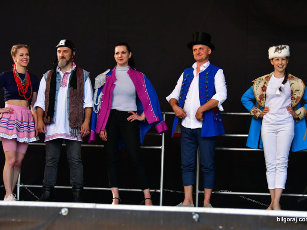 Folk na wybiegu (FOTO, WYNIKI)