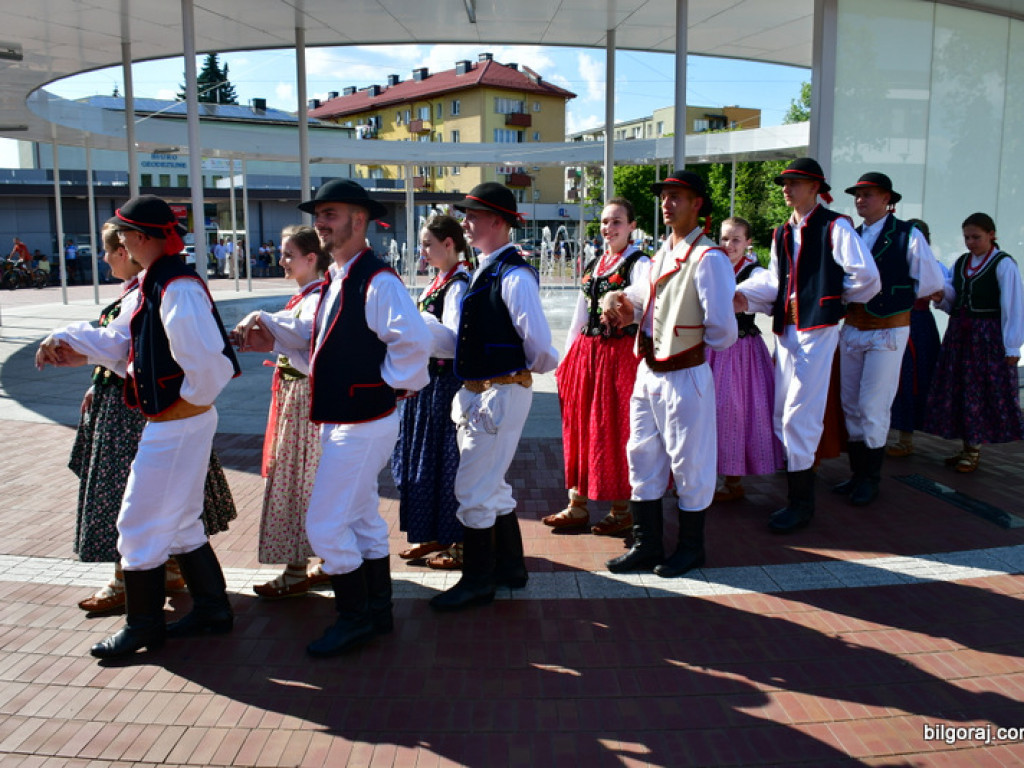 Od chodzonego do poloneza (FOTO, VIDEO)