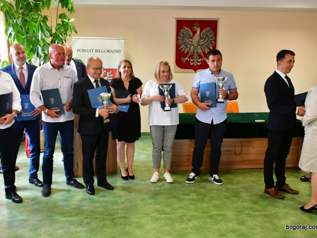 Sportowe podsumowanie roku szkolnego w rywalizacji uczniów i szkół (FOTO, WYNIKI)