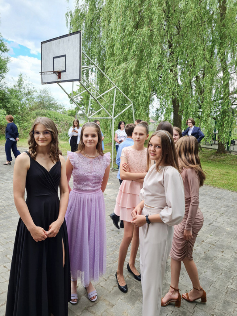 Bal ósmoklasisty w Szkole Podstawowej Nr 4 (FOTO)