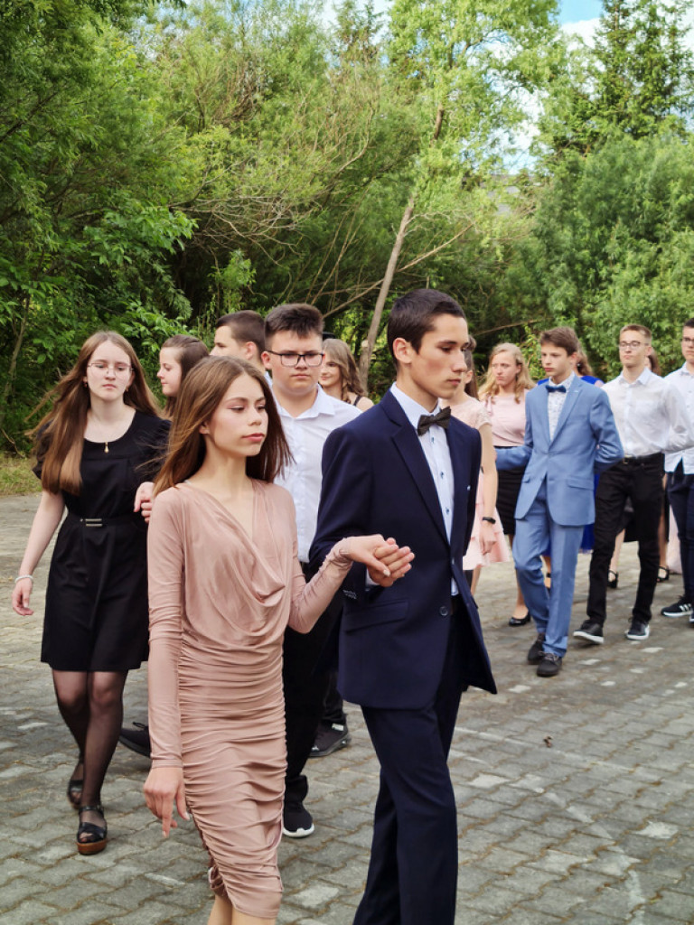 Bal ósmoklasisty w Szkole Podstawowej Nr 4 (FOTO)