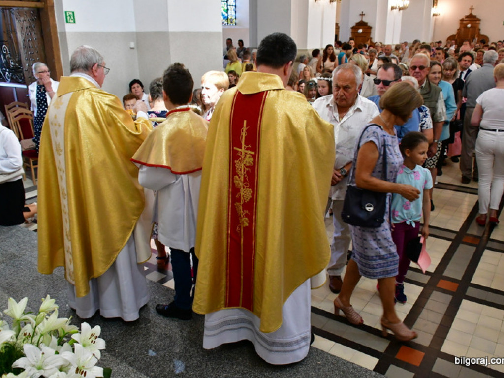 Boże Ciało. Bóg w postaci chleba (FOTO, VIDEO)