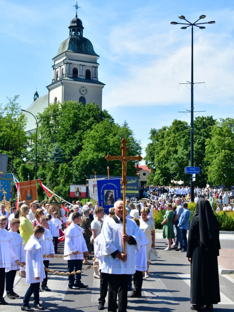 Boże Ciało. Bóg w postaci chleba (FOTO, VIDEO)