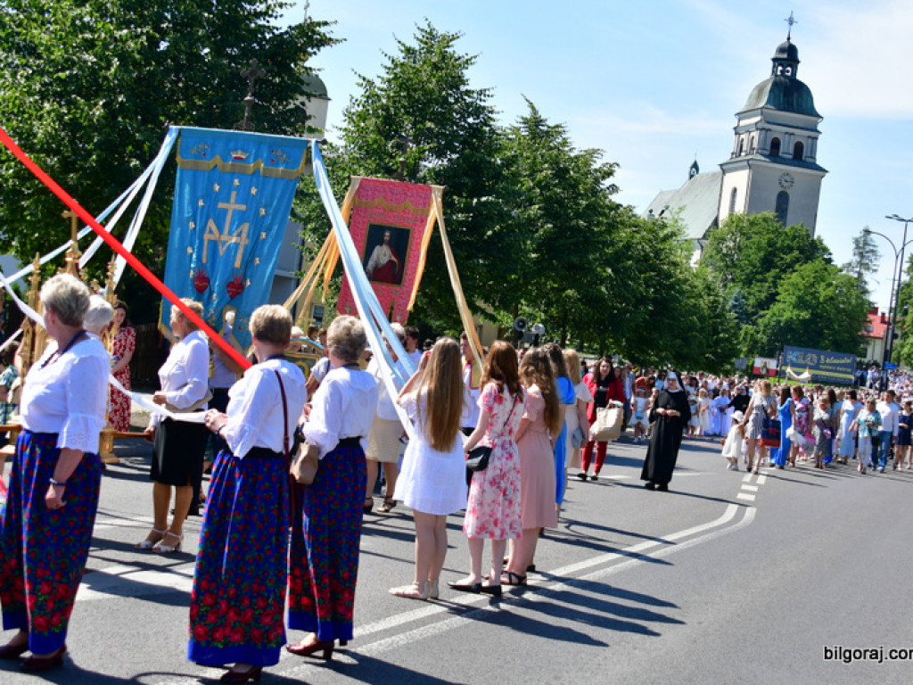Boże Ciało. Bóg w postaci chleba (FOTO, VIDEO)