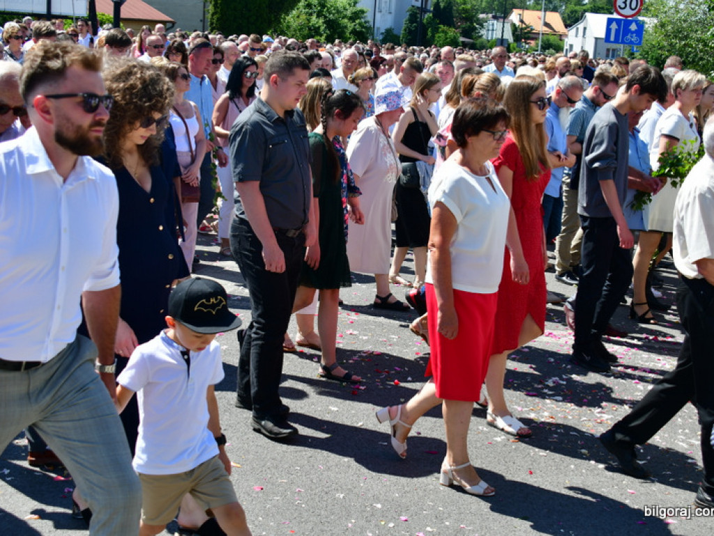 Boże Ciało. Bóg w postaci chleba (FOTO, VIDEO)