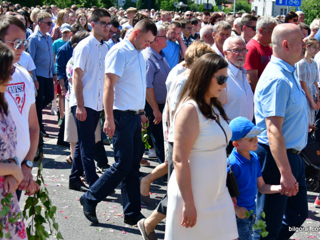 Boże Ciało. Bóg w postaci chleba (FOTO, VIDEO)