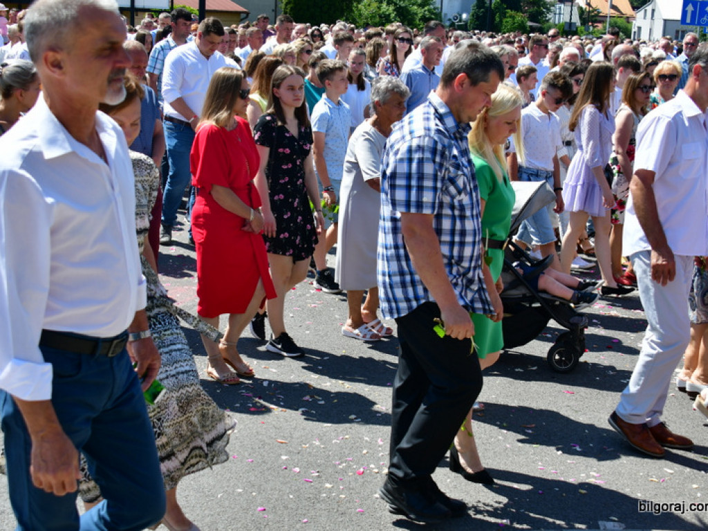 Boże Ciało. Bóg w postaci chleba (FOTO, VIDEO)