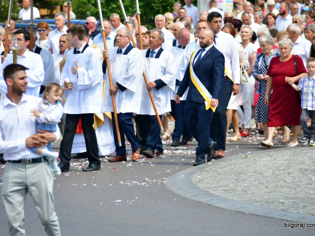 Boże Ciało. Bóg w postaci chleba (FOTO, VIDEO)