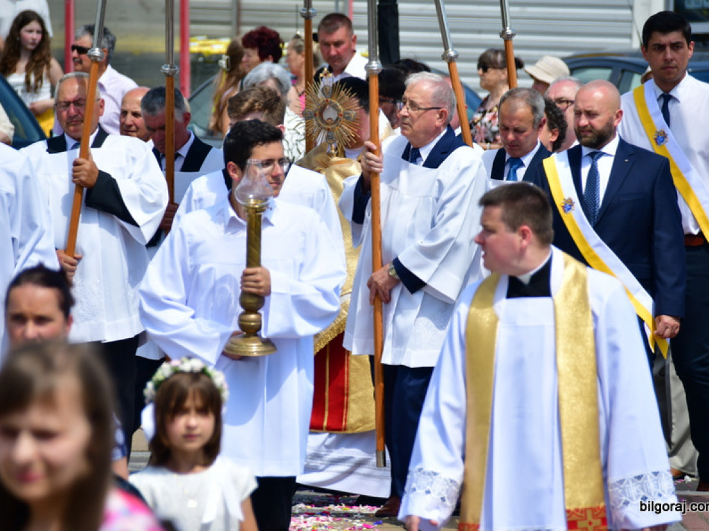 Boże Ciało. Bóg w postaci chleba (FOTO, VIDEO)