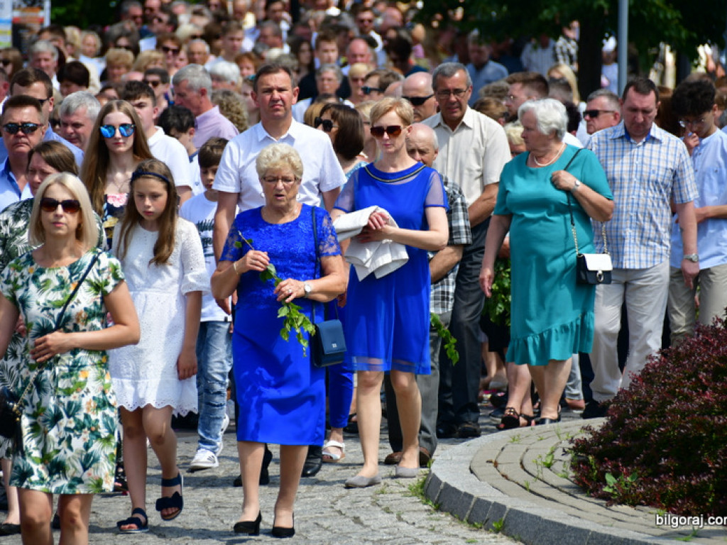 Boże Ciało. Bóg w postaci chleba (FOTO, VIDEO)