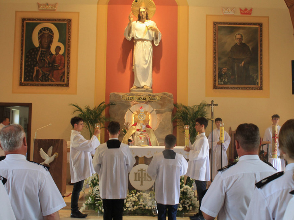 Uroczystość Najświętszego Ciała i Krwi Chrystusa w Dąbrowicy (FOTO)
