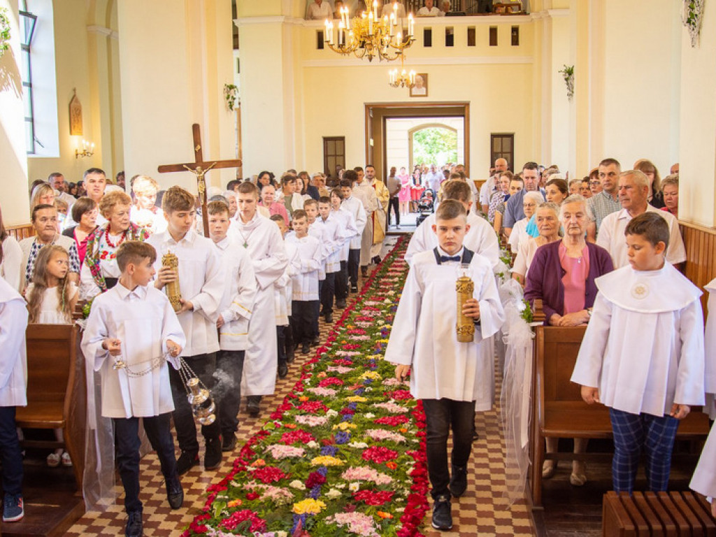 Procesja Bożego Ciała w Tereszpolu (FOTO)