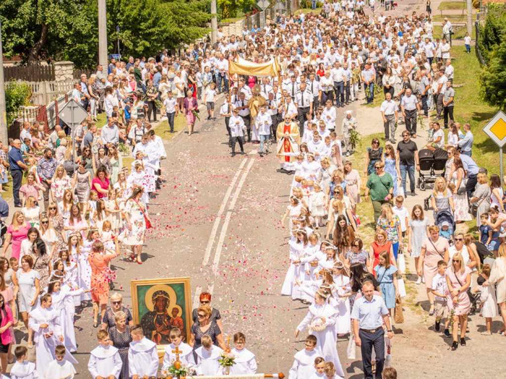 Procesja Bożego Ciała w Tereszpolu (FOTO)