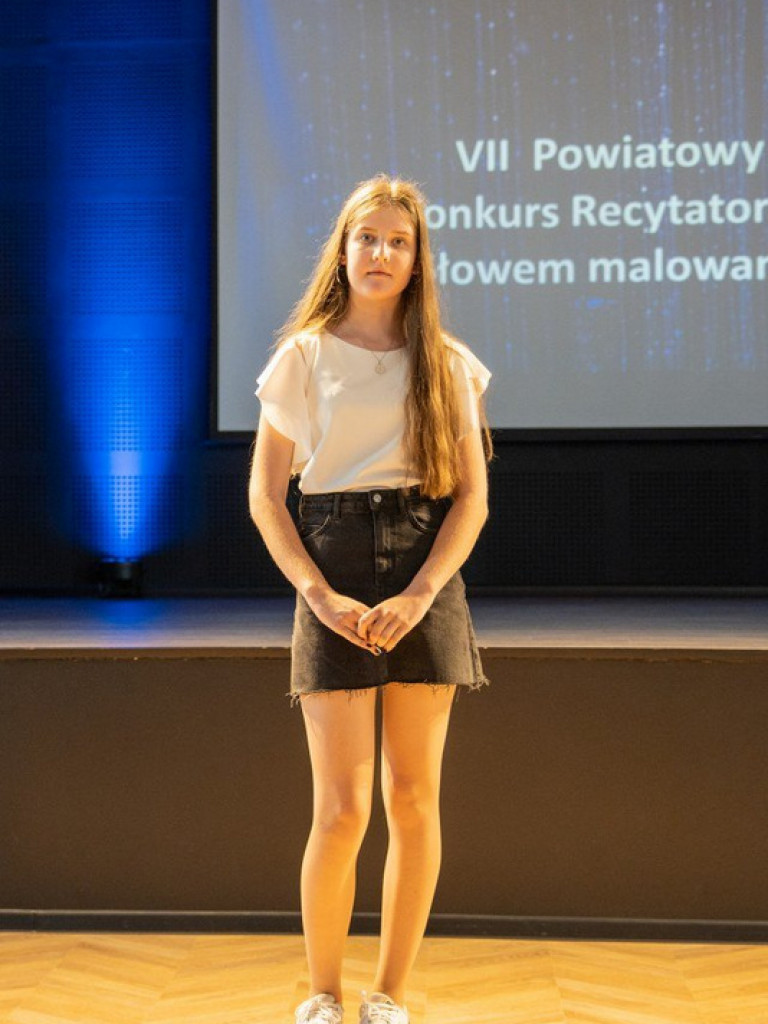 VII Powiatowy Konkurs Recytatorski Słowem malowane rozstrzygnięty (FOTO, WYNIKI)