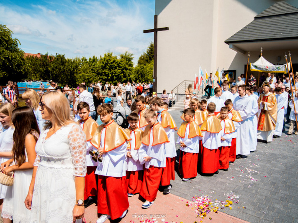 Procesja Bożego Ciała w parafii Chrystusa Króla w Biłgoraju (FOTO)