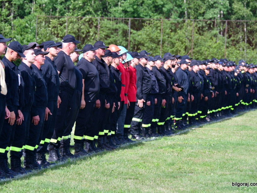 Druhowie z OSP rywalizowali w Gromadzie (FOTO, WYNIKI)