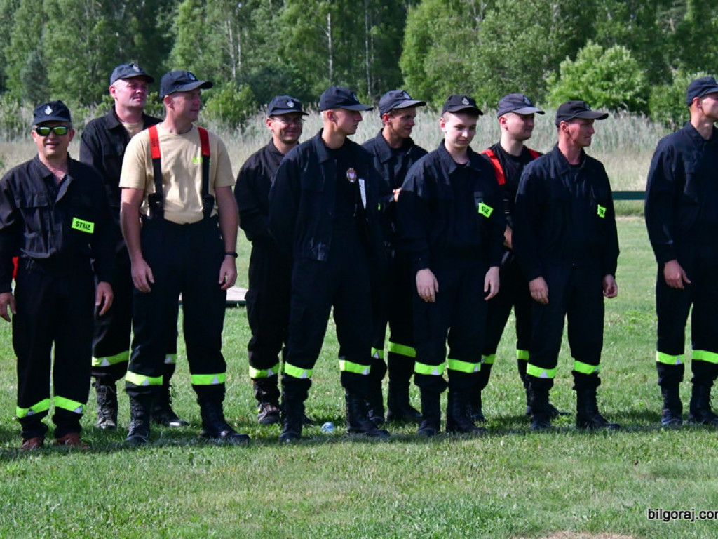 Druhowie z OSP rywalizowali w Gromadzie (FOTO, WYNIKI)