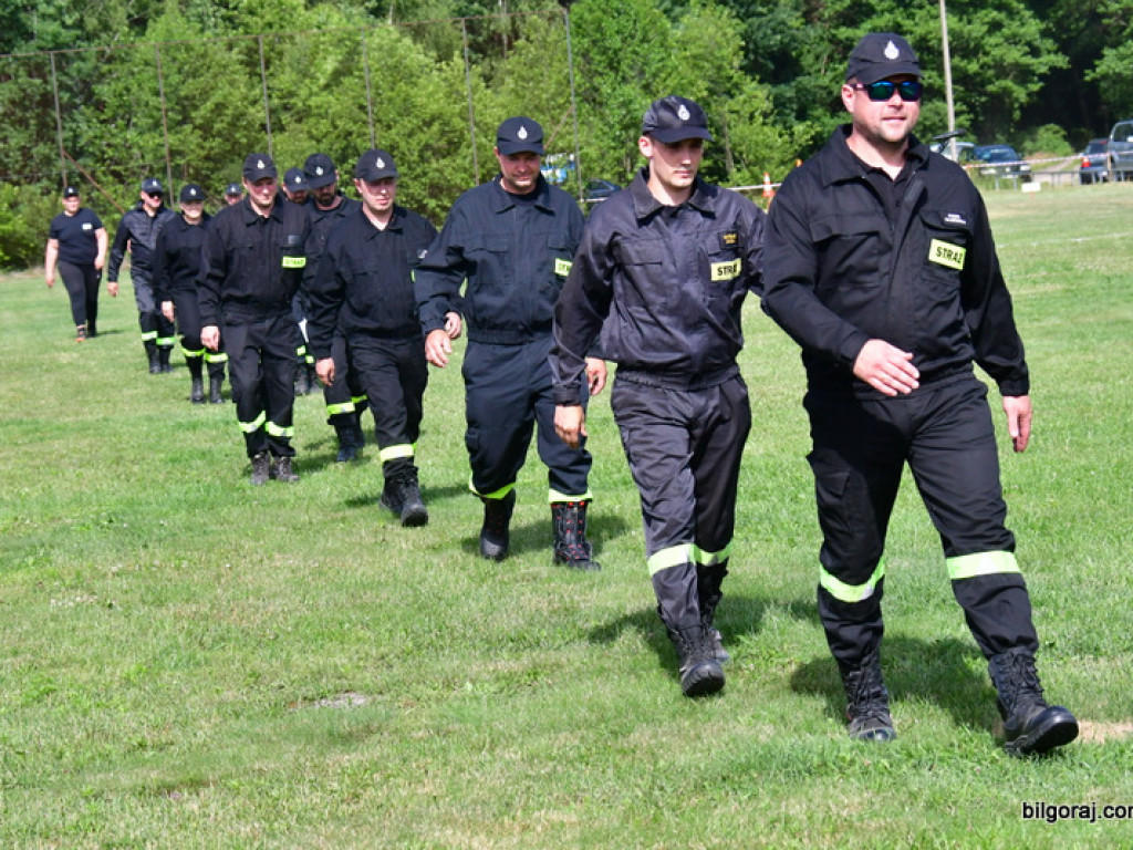 Druhowie z OSP rywalizowali w Gromadzie (FOTO, WYNIKI)