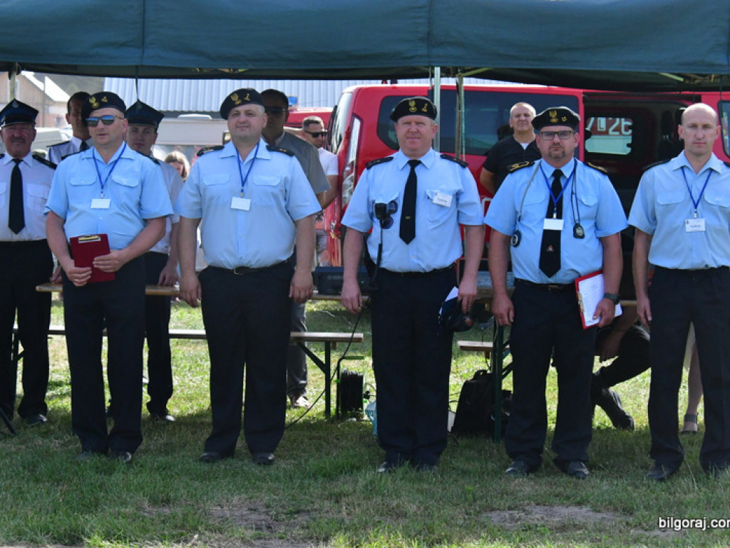 Druhowie z OSP rywalizowali w Gromadzie (FOTO, WYNIKI)