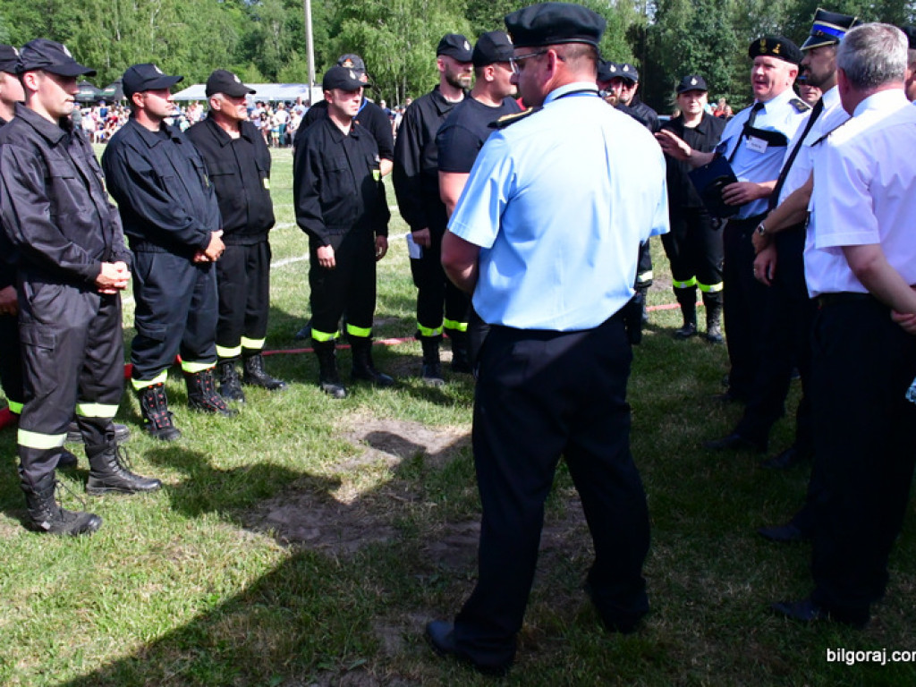 Druhowie z OSP rywalizowali w Gromadzie (FOTO, WYNIKI)