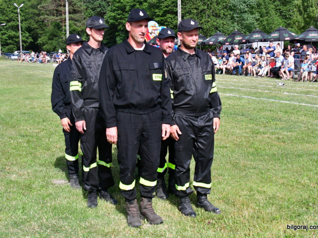 Druhowie z OSP rywalizowali w Gromadzie (FOTO, WYNIKI)
