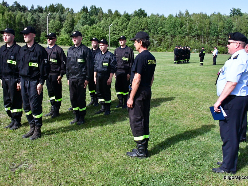 Druhowie z OSP rywalizowali w Gromadzie (FOTO, WYNIKI)