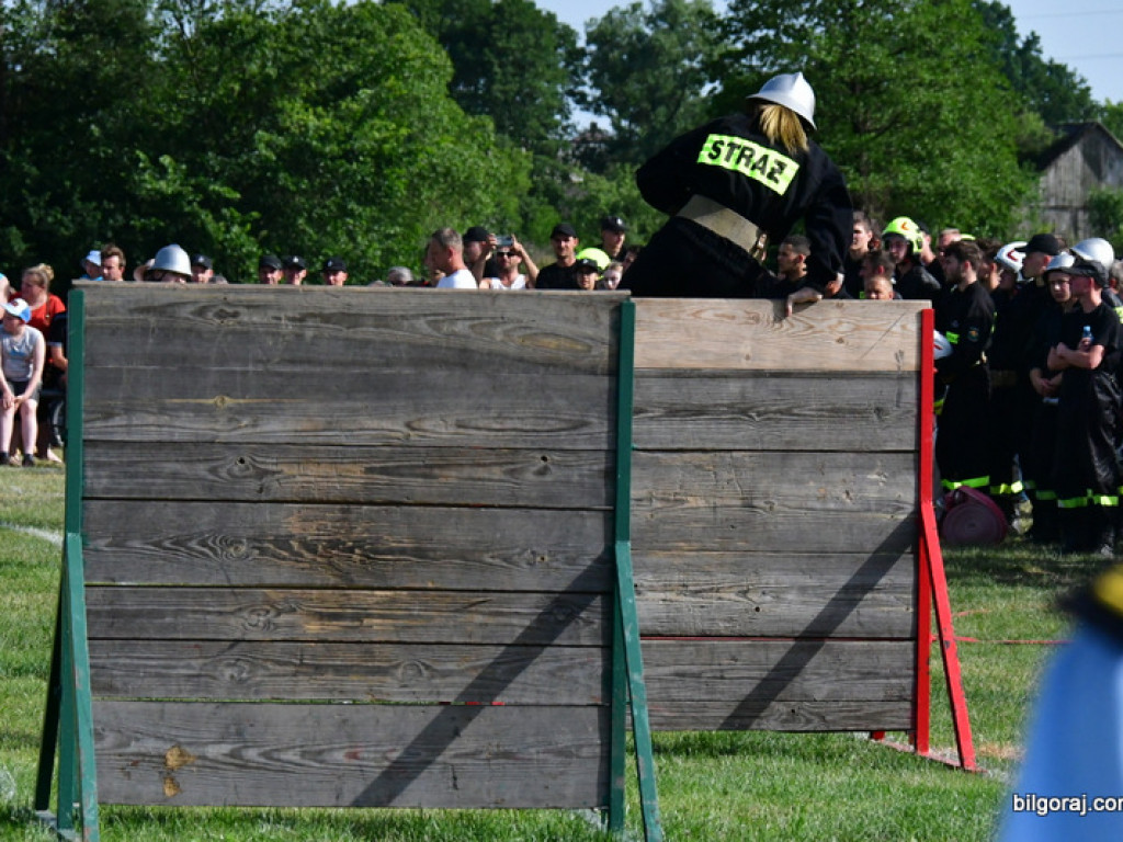 Druhowie z OSP rywalizowali w Gromadzie (FOTO, WYNIKI)