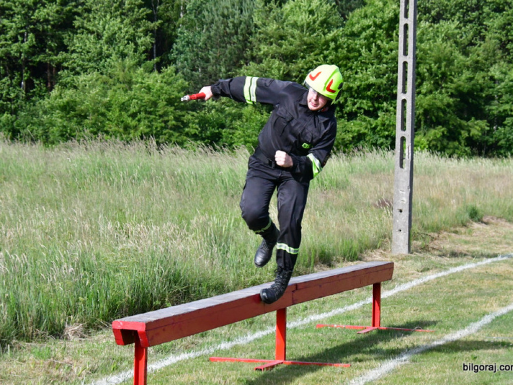 Druhowie z OSP rywalizowali w Gromadzie (FOTO, WYNIKI)