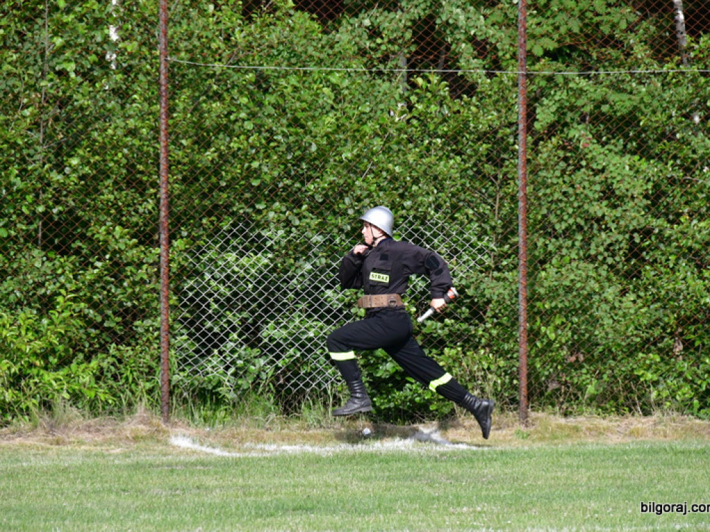 Druhowie z OSP rywalizowali w Gromadzie (FOTO, WYNIKI)