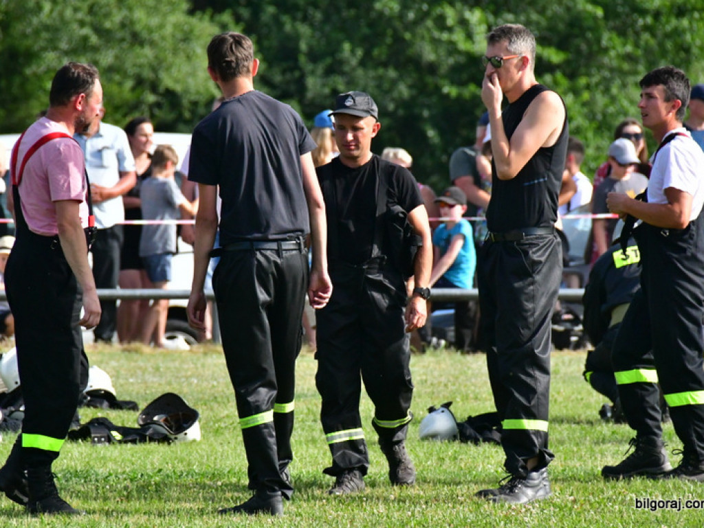 Druhowie z OSP rywalizowali w Gromadzie (FOTO, WYNIKI)