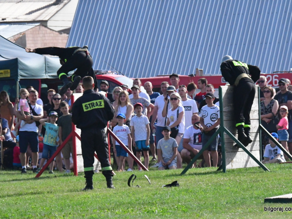 Druhowie z OSP rywalizowali w Gromadzie (FOTO, WYNIKI)