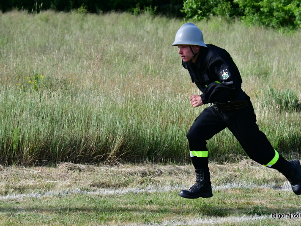 Druhowie z OSP rywalizowali w Gromadzie (FOTO, WYNIKI)