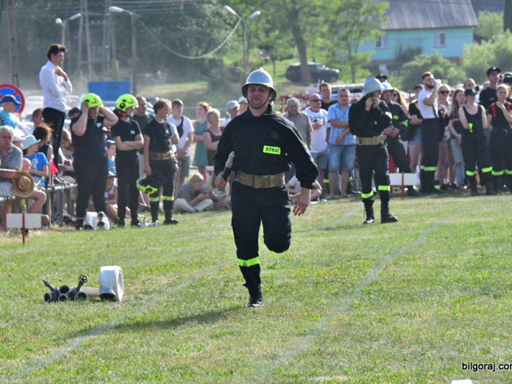 Druhowie z OSP rywalizowali w Gromadzie (FOTO, WYNIKI)