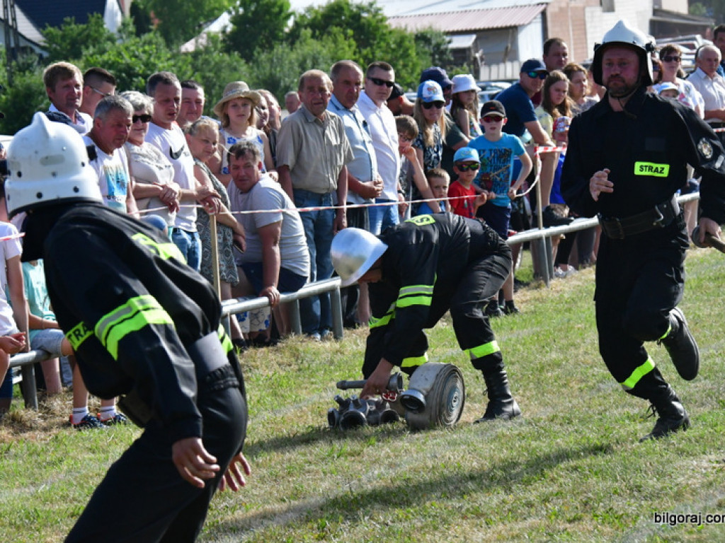 Druhowie z OSP rywalizowali w Gromadzie (FOTO, WYNIKI)