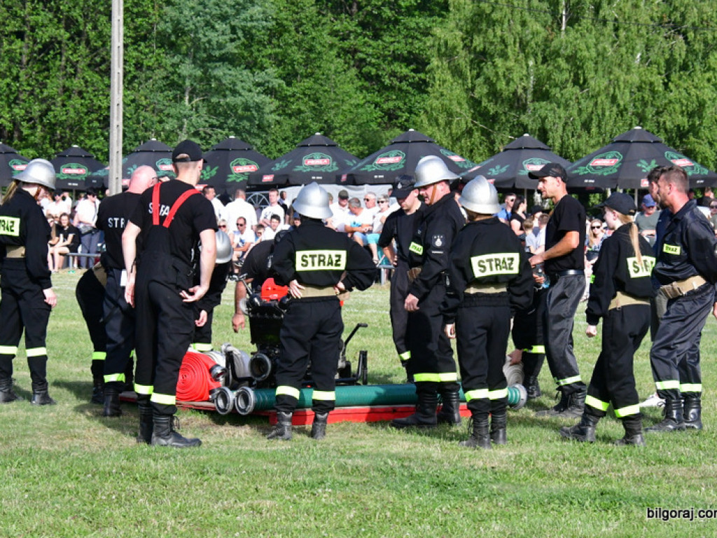 Druhowie z OSP rywalizowali w Gromadzie (FOTO, WYNIKI)