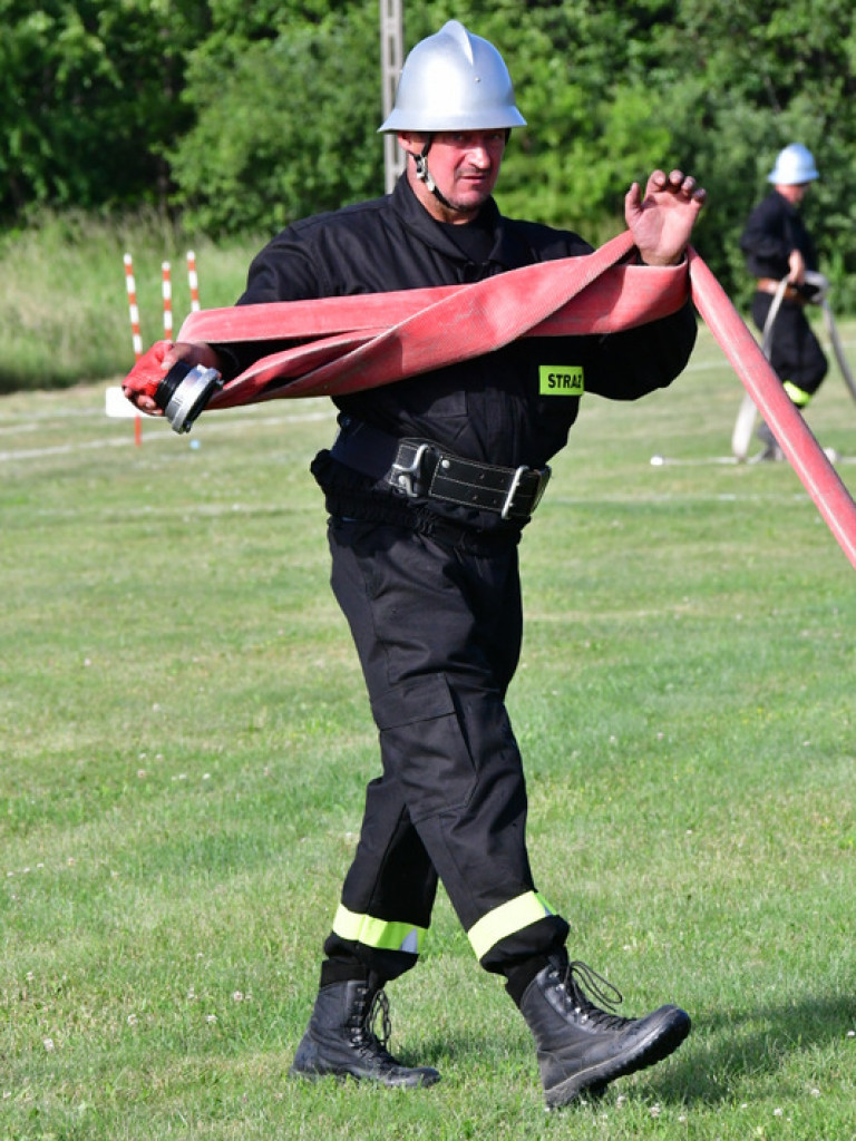 Druhowie z OSP rywalizowali w Gromadzie (FOTO, WYNIKI)