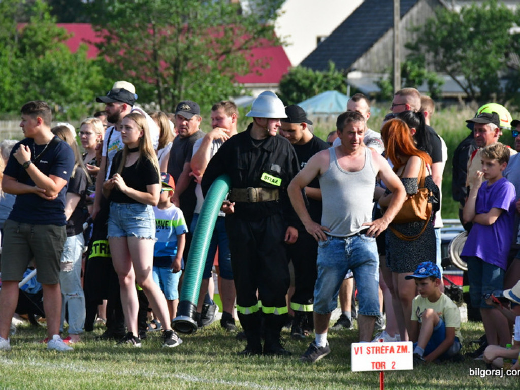 Druhowie z OSP rywalizowali w Gromadzie (FOTO, WYNIKI)