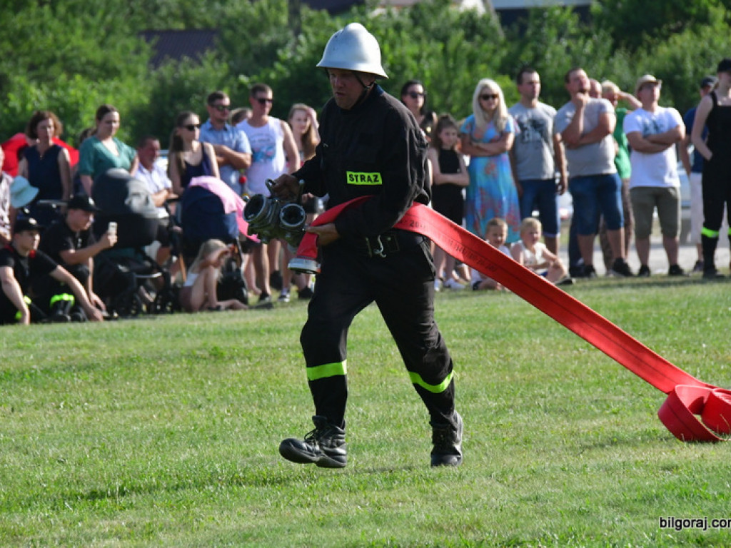 Druhowie z OSP rywalizowali w Gromadzie (FOTO, WYNIKI)