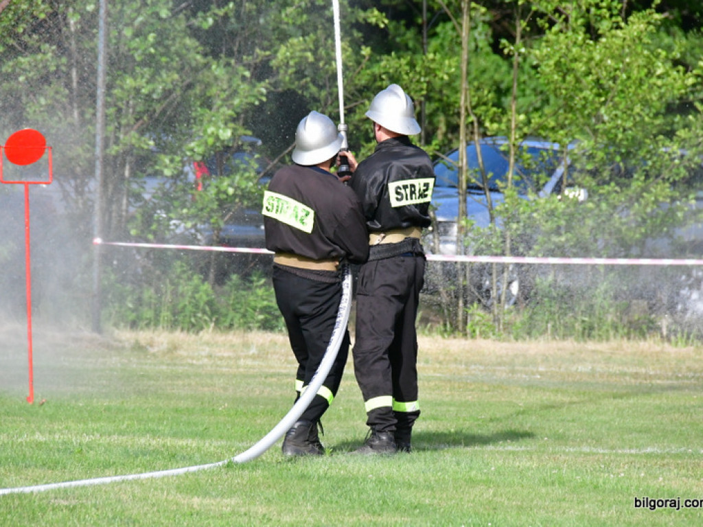 Druhowie z OSP rywalizowali w Gromadzie (FOTO, WYNIKI)