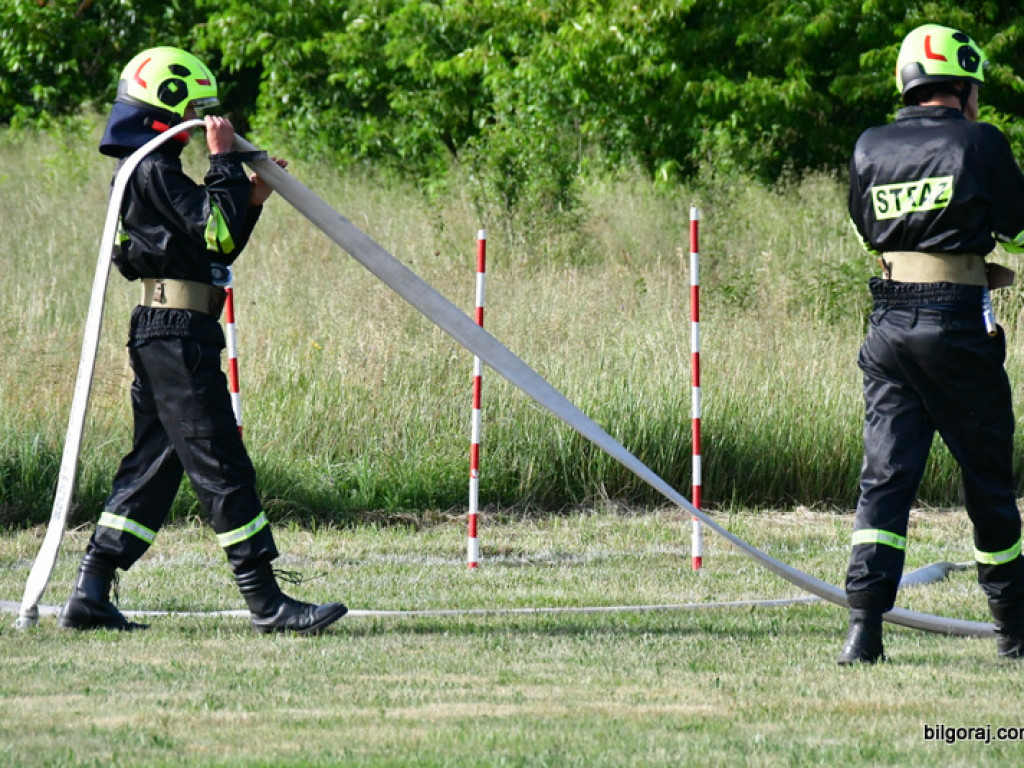 Druhowie z OSP rywalizowali w Gromadzie (FOTO, WYNIKI)