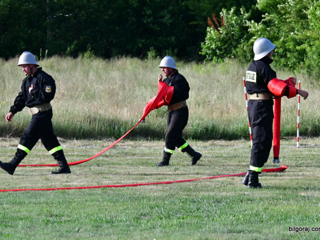 Druhowie z OSP rywalizowali w Gromadzie (FOTO, WYNIKI)
