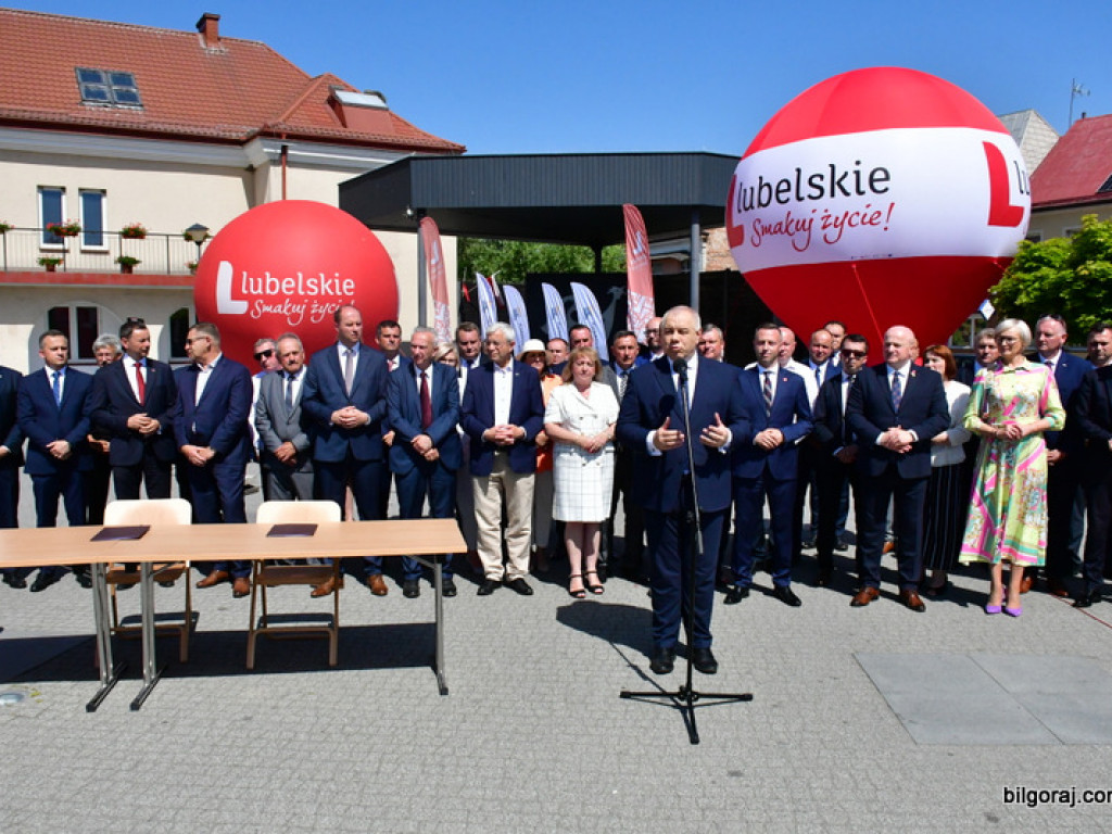 Tarnogród będzie miał obwodnicę. Właśnie podpisano umowę (FOTO, VIDEO)