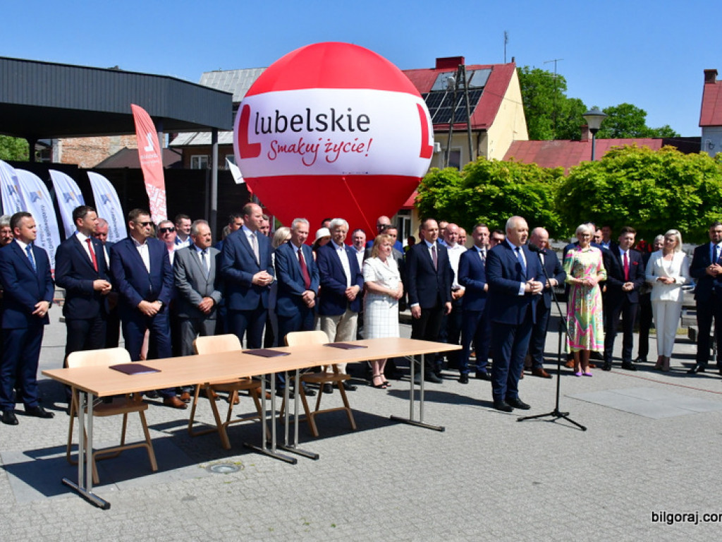 Tarnogród będzie miał obwodnicę. Właśnie podpisano umowę (FOTO, VIDEO)