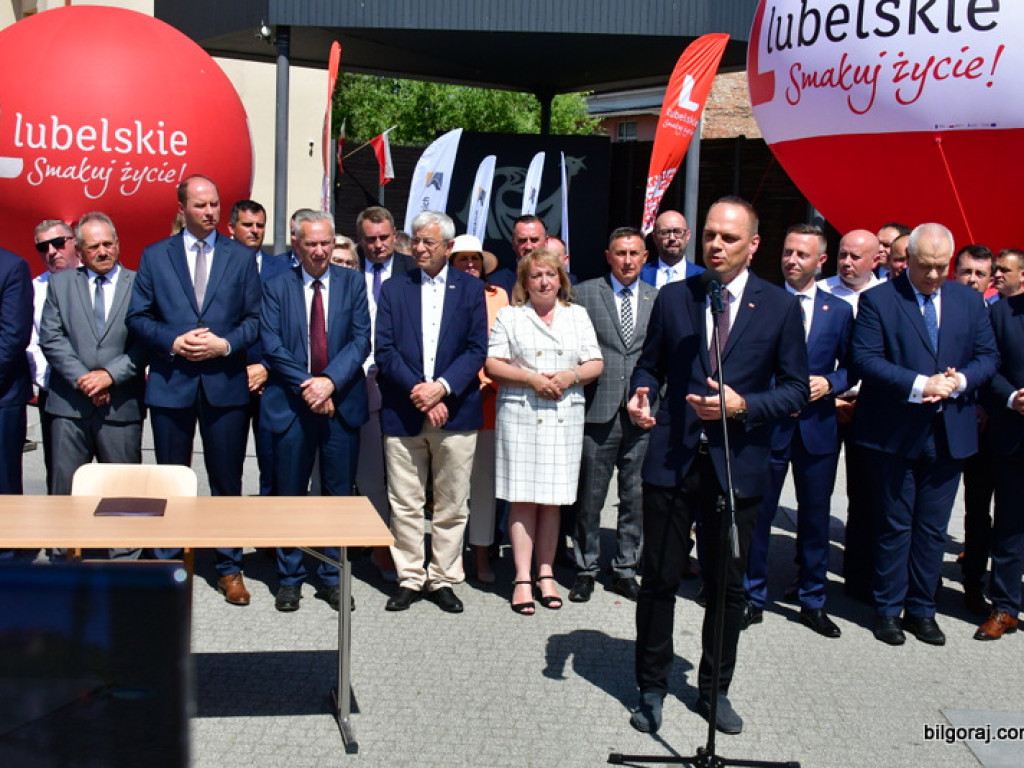 Tarnogród będzie miał obwodnicę. Właśnie podpisano umowę (FOTO, VIDEO)
