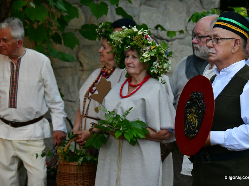 Noc Kupały w wykonaniu biłgorajskich seniorów (FOTO)