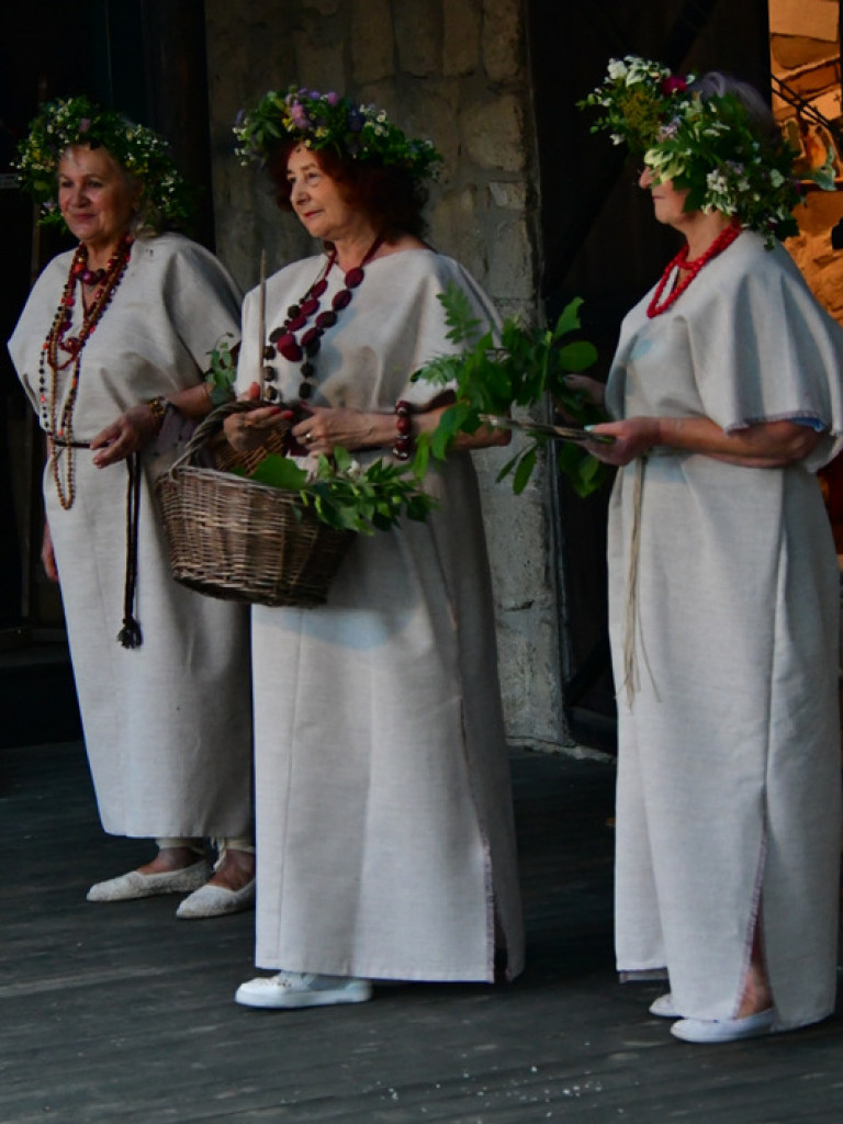 Noc Kupały w wykonaniu biłgorajskich seniorów (FOTO)