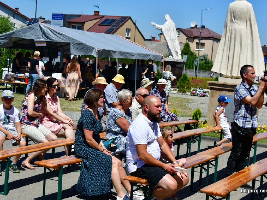Biłgoraj. Trwa Papieski Dzień Dziękczynienia (FOTO)