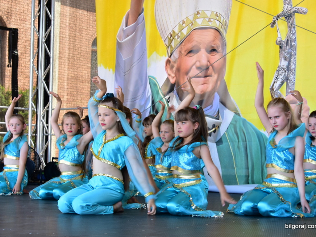Biłgoraj. Trwa Papieski Dzień Dziękczynienia (FOTO)