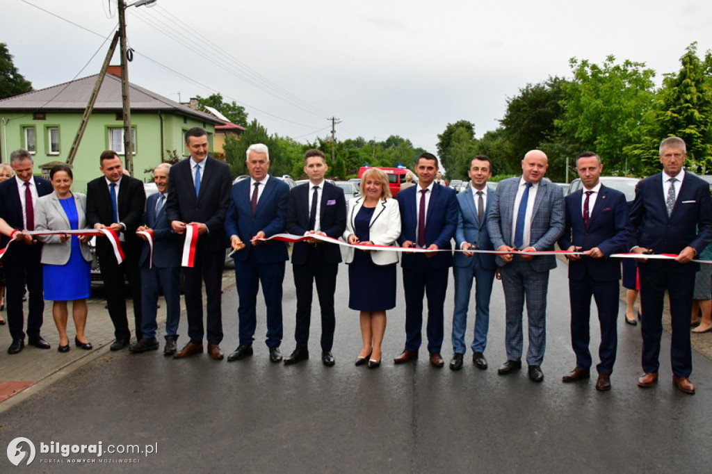 Otwarcie drogi w Tarnawie Dużej w gminie Turobin