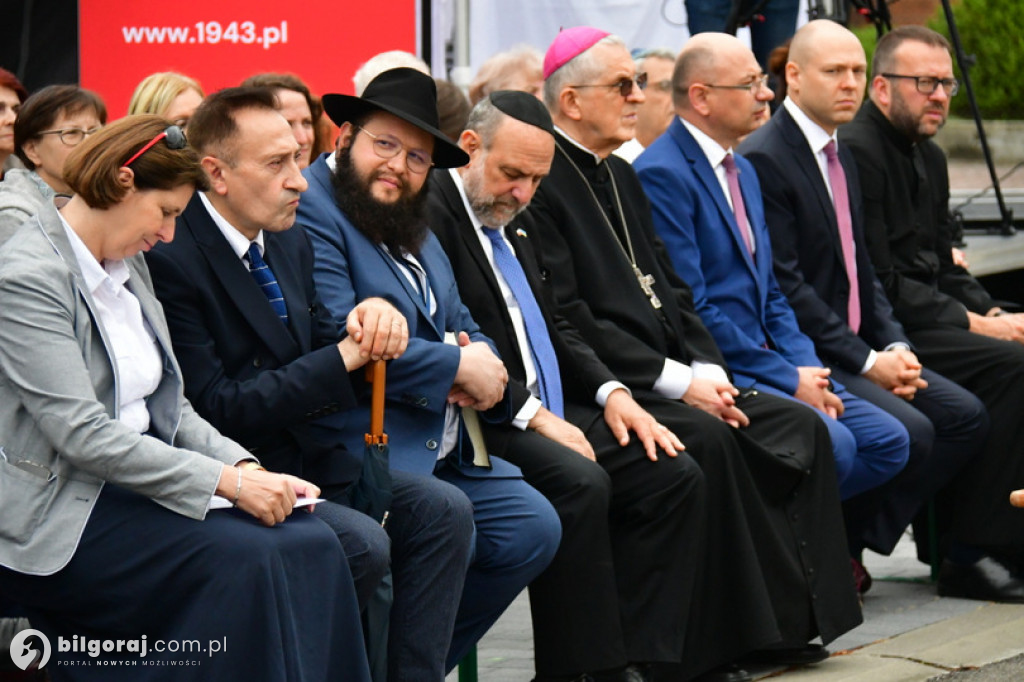 Józefów. Odsłonięcie 